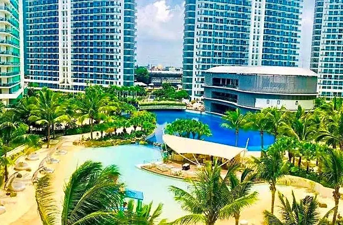 Hotel Azure Beachclub Near Airport
