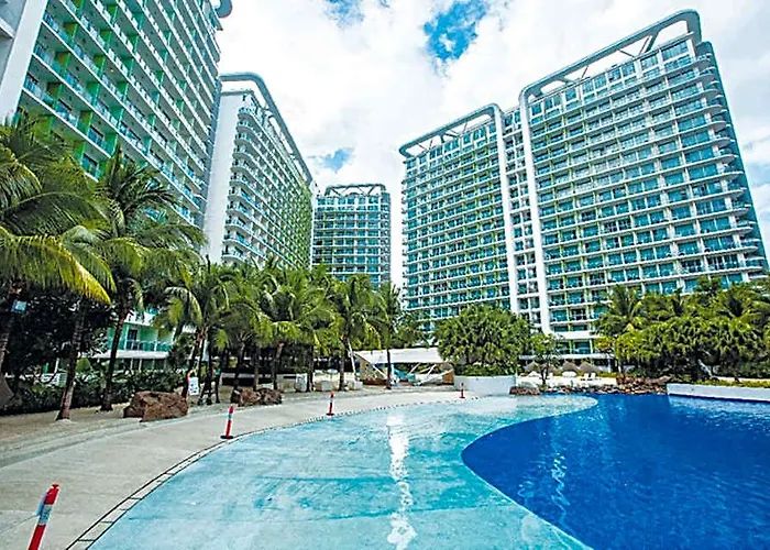 Hotel Azure Beachclub Near Airport 2*