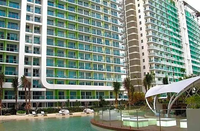 Azure Beachclub Near Airport Hotel 2*