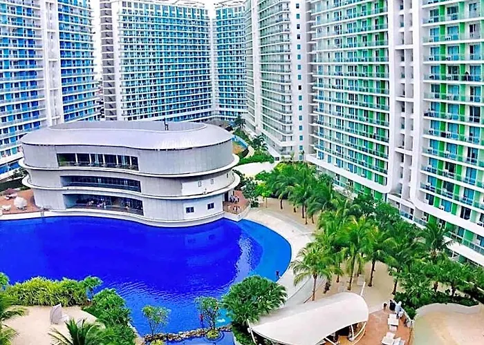 Hotel Azure Beachclub Near Airport 2*