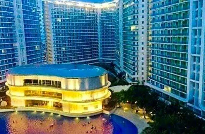 Azure Beachclub Near Airport 2* Manila